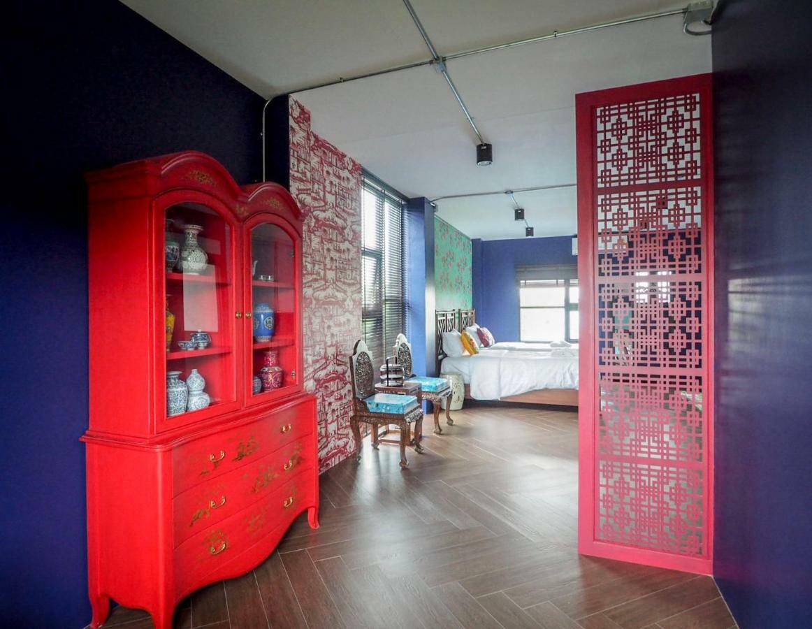 Wiw Mini Hotel Бангкок Экстерьер фото
